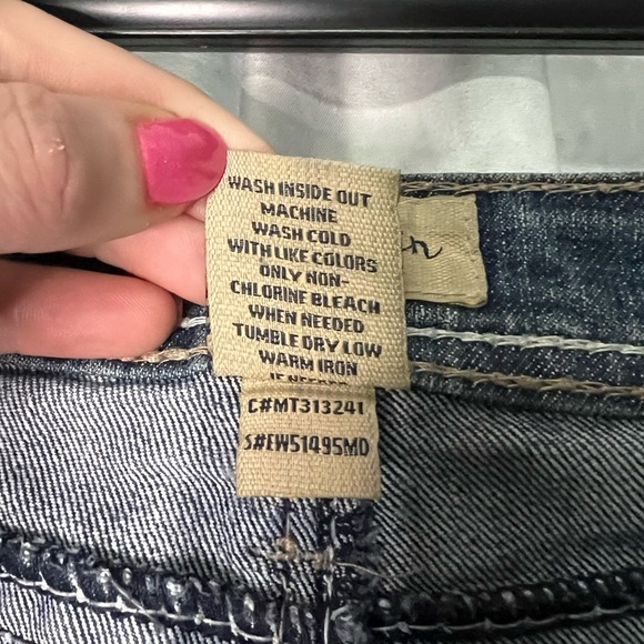 Earl Jean Denim Rolled Cuff Capris - size 8 - Picture 7 of 11